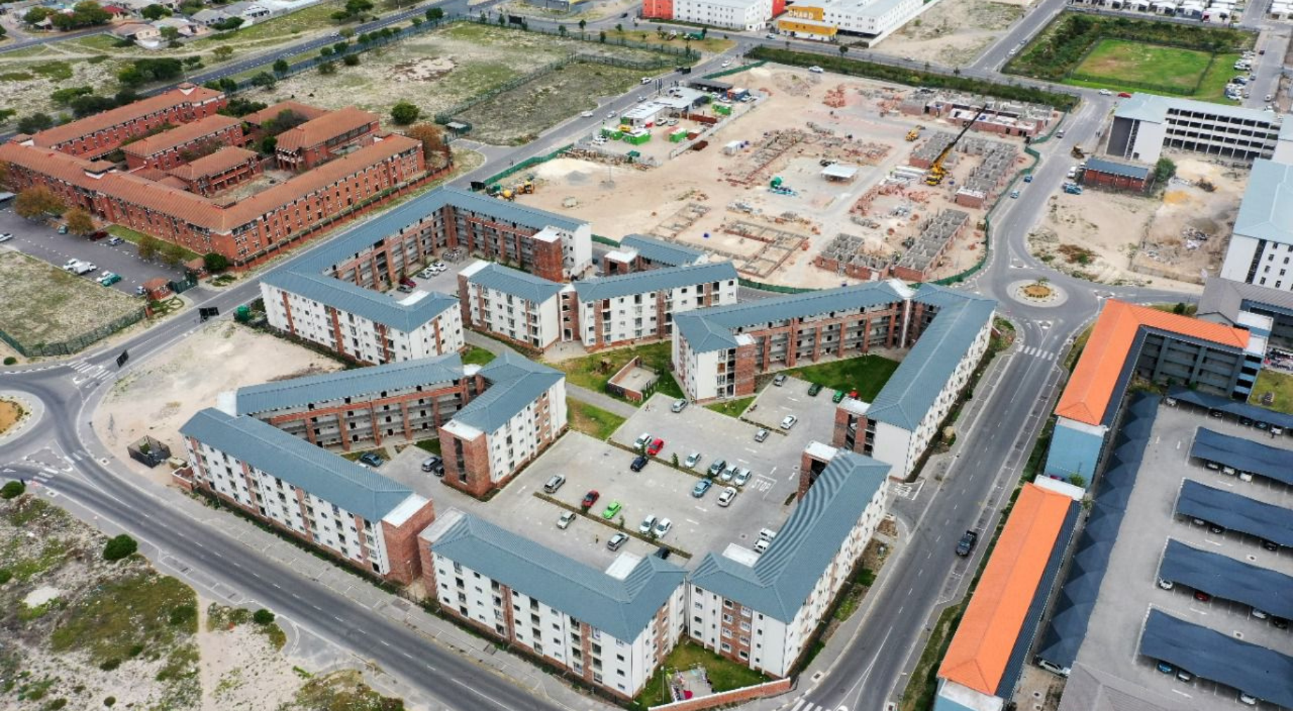 Belhar Pocket 13 gallery